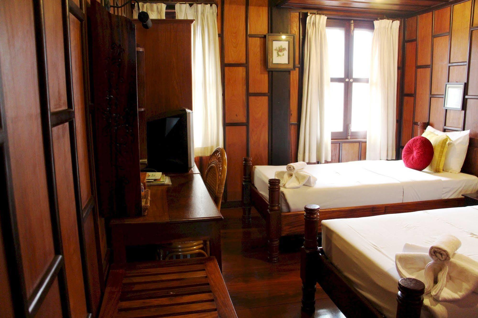 Villa Senesouk Luang Prabang Buitenkant foto